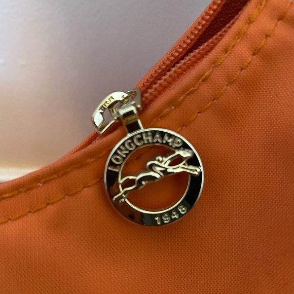 Longchamp Le Pilage Hobo Bag - Picture 2 of 6